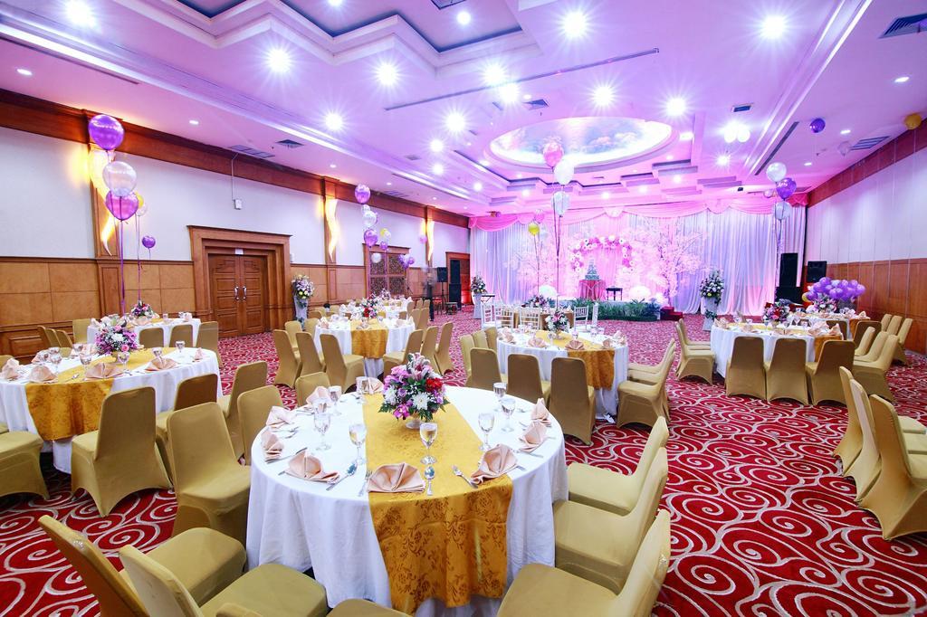 Hotel Rocky Plaza 4*